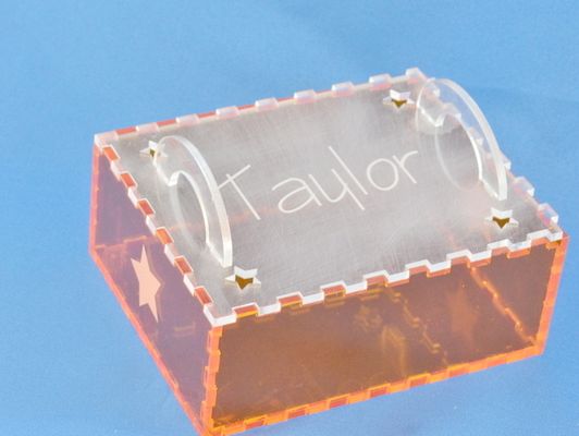 上市日期2011年1月25日