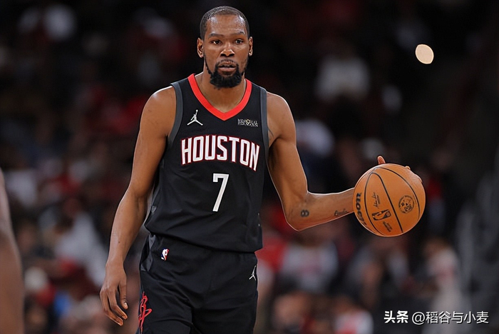 杜兰特独揽40分难救火箭 防守漏洞致球队惨败