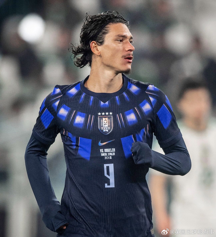 乌拉圭国家队客场球衣设计灵感源自瓦坎达