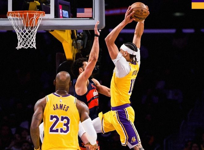 詹姆斯三双引领湖人狂胜奇才，排名稳固领跑西